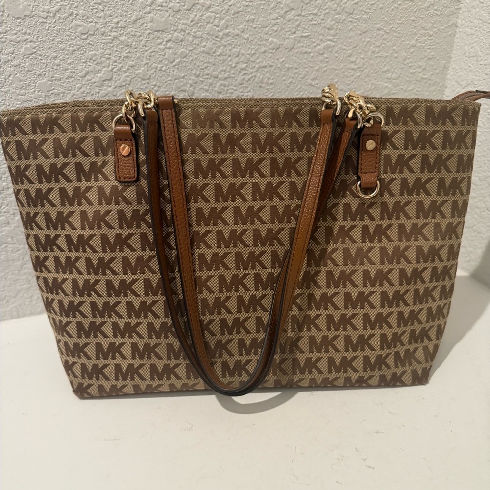 MICHAEL KORS Jet Set East West Signature Monogram Logo Chain Tote Bag Tan Brown - Picture 7 of 15